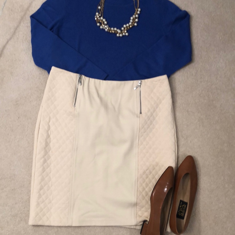 J.McLaughlin Cream Quilted skirt